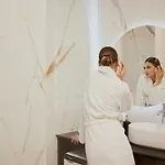 Granaria Premium By Downtown Aparthotel 4*