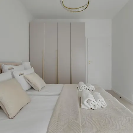 Granaria Premium By Downtown Apartamento *