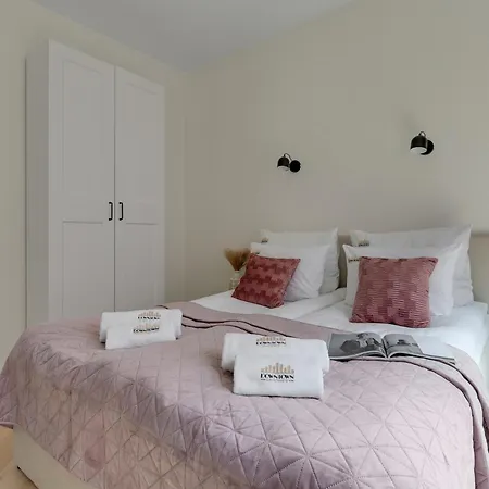 Granaria Premium By Downtown Apartamento *