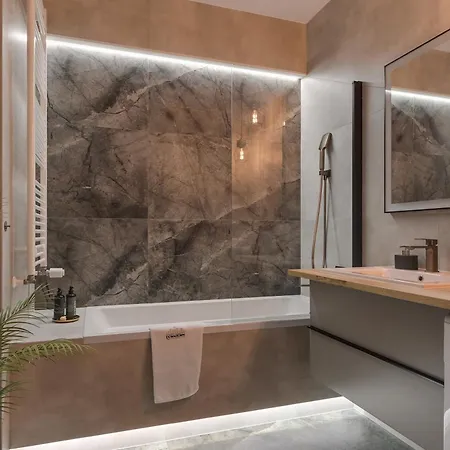 Granaria Premium By Downtown Aparthotel 4*