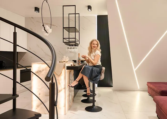 Ξενοδοχείο με διαμερίσματα Granaria Premium By Downtown 4*