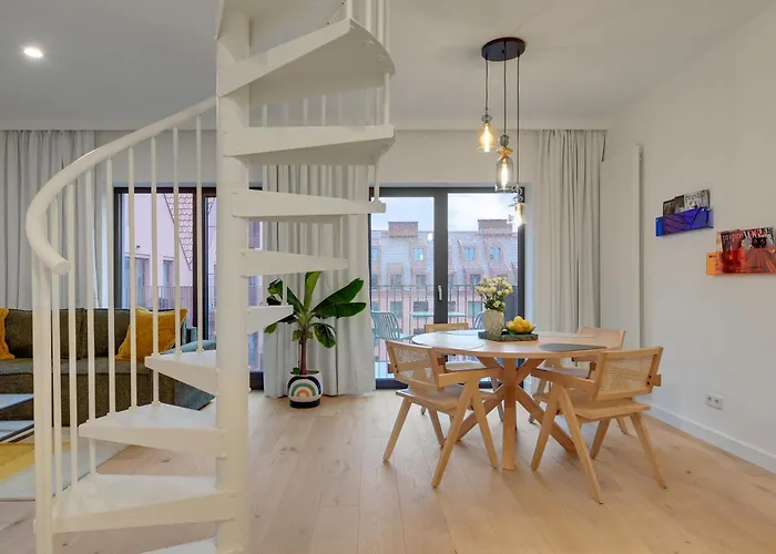 Ξενοδοχείο με διαμερίσματα Granaria Premium By Downtown